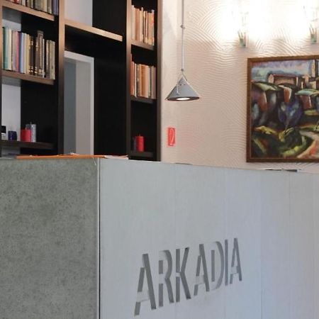 Hotel Arkadia Pécs Zewnętrze zdjęcie