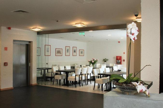 Hotel Arkadia Pécs Zewnętrze zdjęcie