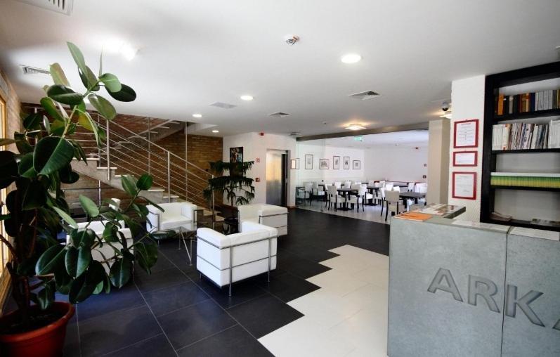 Hotel Arkadia Pécs Zewnętrze zdjęcie